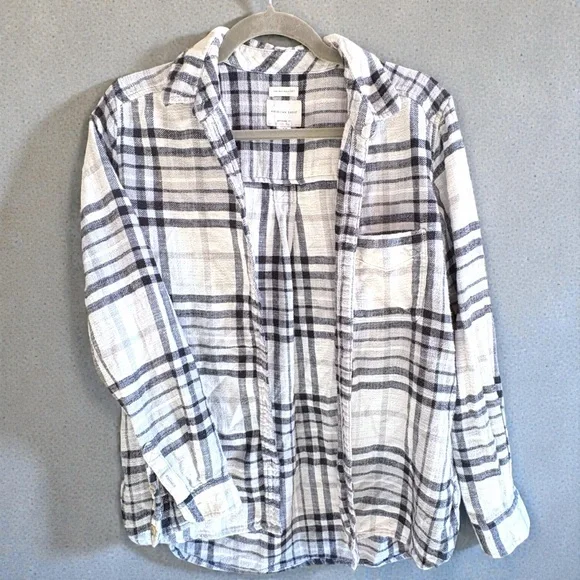 American Eagle Ahh-Mazingly Soft Flannel Shirt Boyfriend M, Black & White - EUC - Picture 1 of 14
